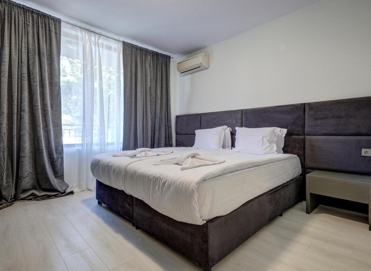 غولدن ساندز Continental Apartments المظهر الخارجي الصورة