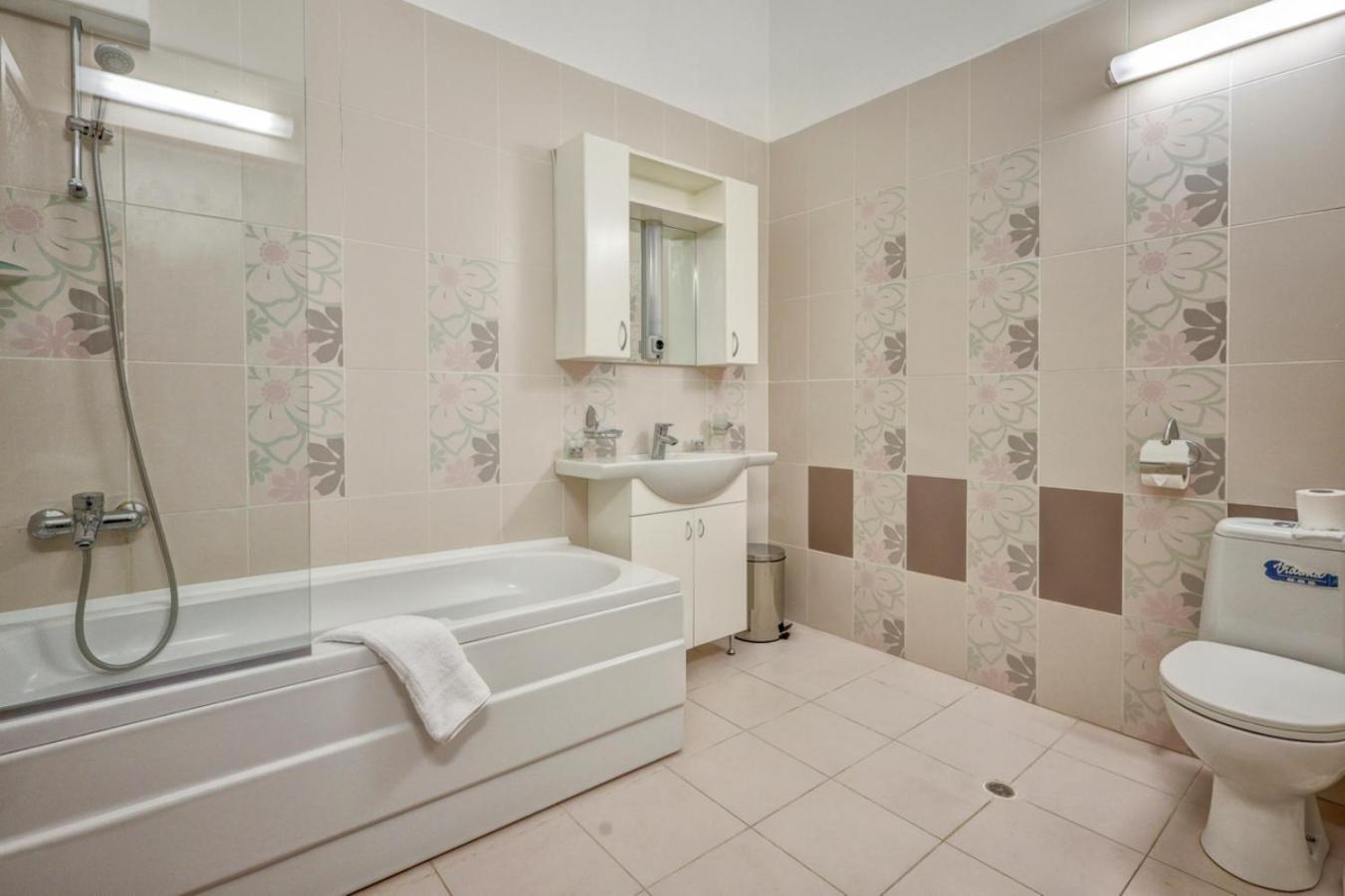 غولدن ساندز Continental Apartments المظهر الخارجي الصورة
