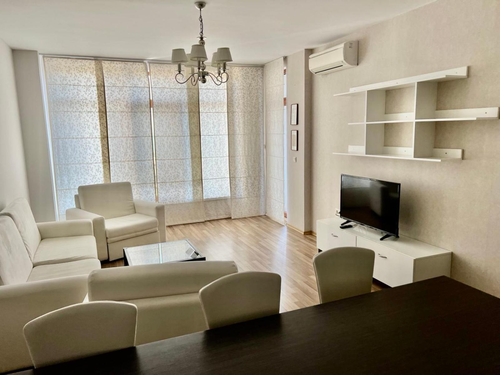 غولدن ساندز Continental Apartments المظهر الخارجي الصورة